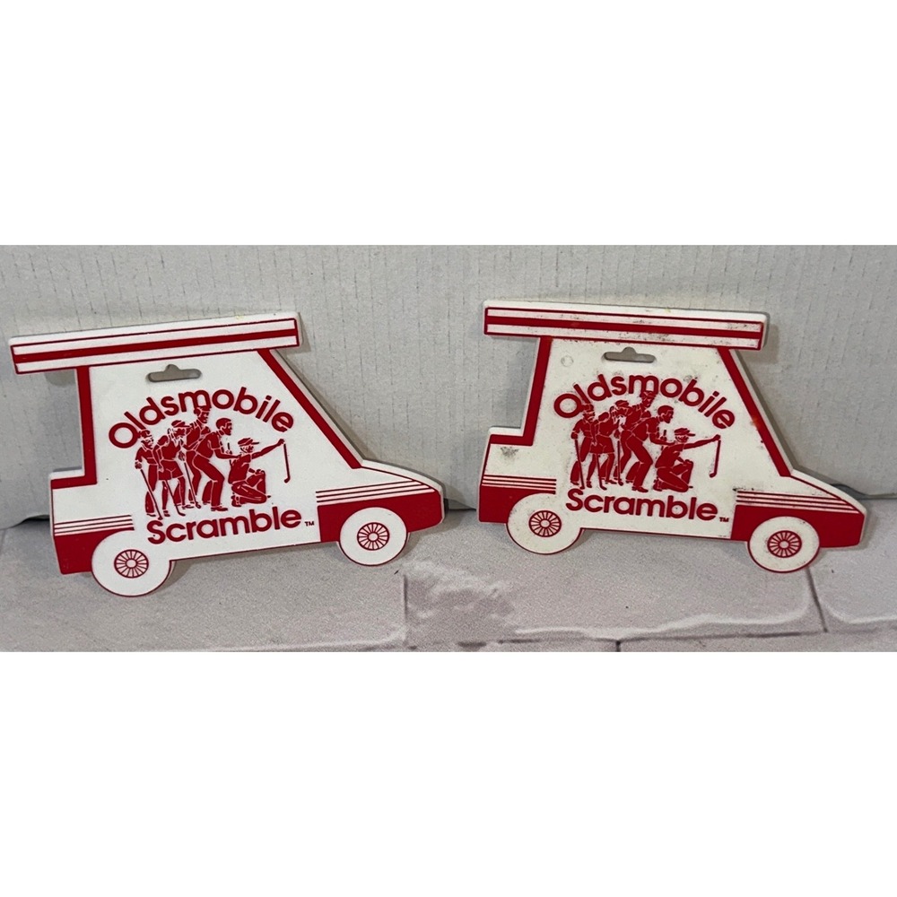 Vintage‎ Oldsmobile Scramble Golf Cart Bag Tags Uebelhor & Sons Set 2 Red White